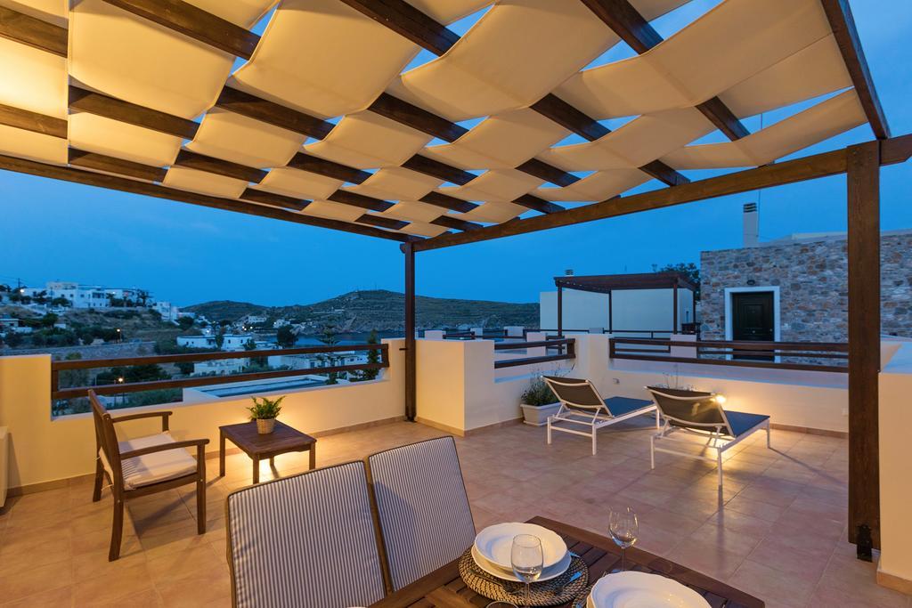 Syra Suites Vári Exterior foto