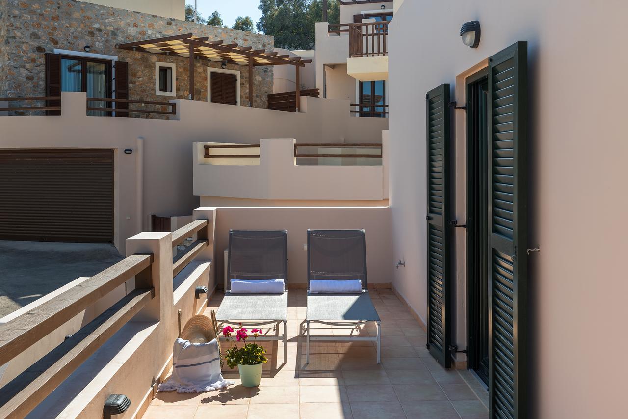 Syra Suites Vári Exterior foto